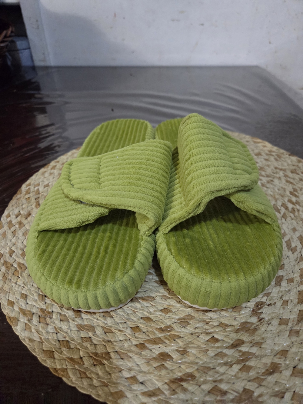 Enteer Women's Adjustable Corduroy Slippers – Memory Foam Platform with Arch Sup